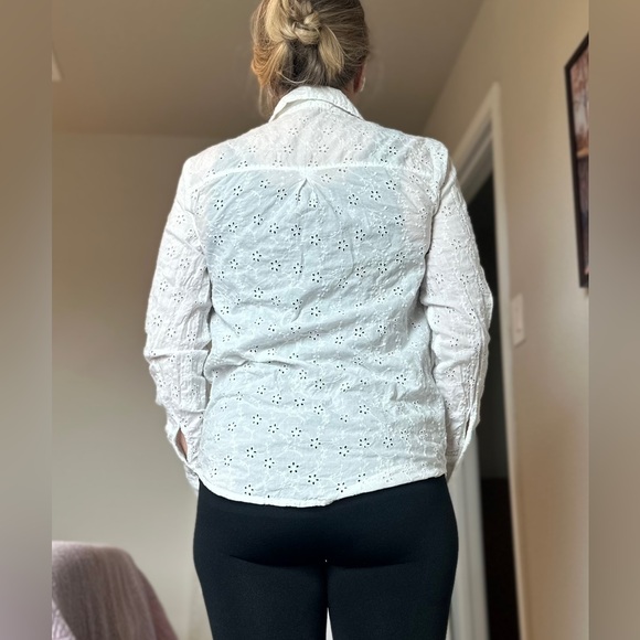 Candice Cameron Bure White Eyelet Button-Up Shirt - Size XS - Picture 2 of 14